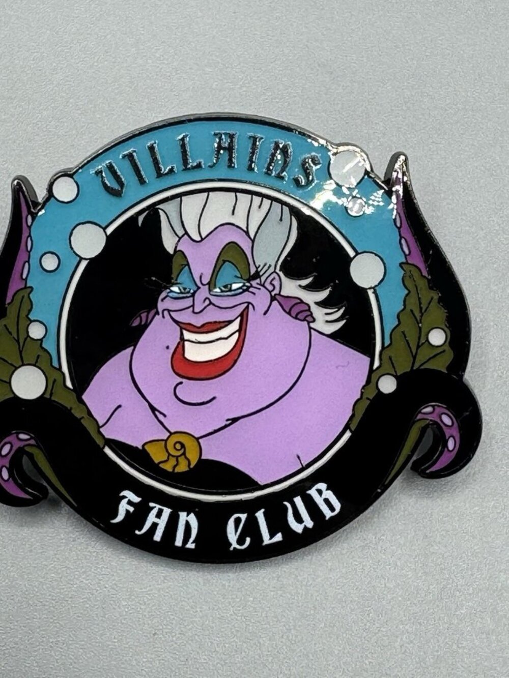 Loungefly Disney Villains Fan Club URSULLA Blind Box Enamel Pin New Open